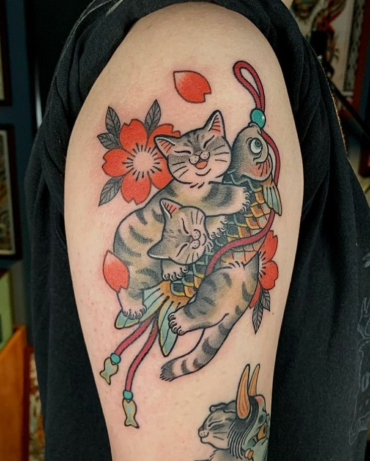 Traditional Cat Shoulder Tattoo