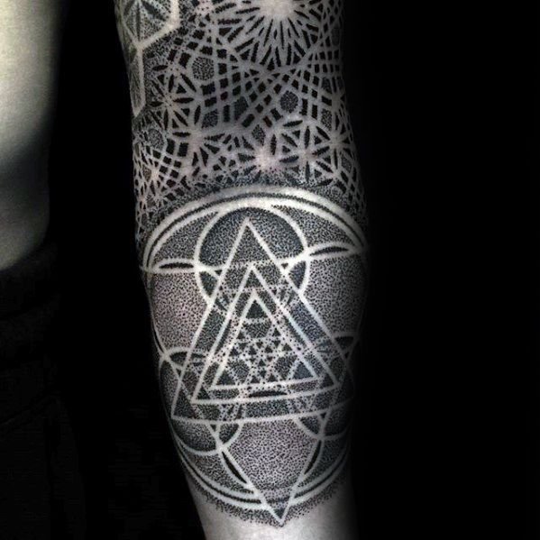 geometric pattern tattoo 